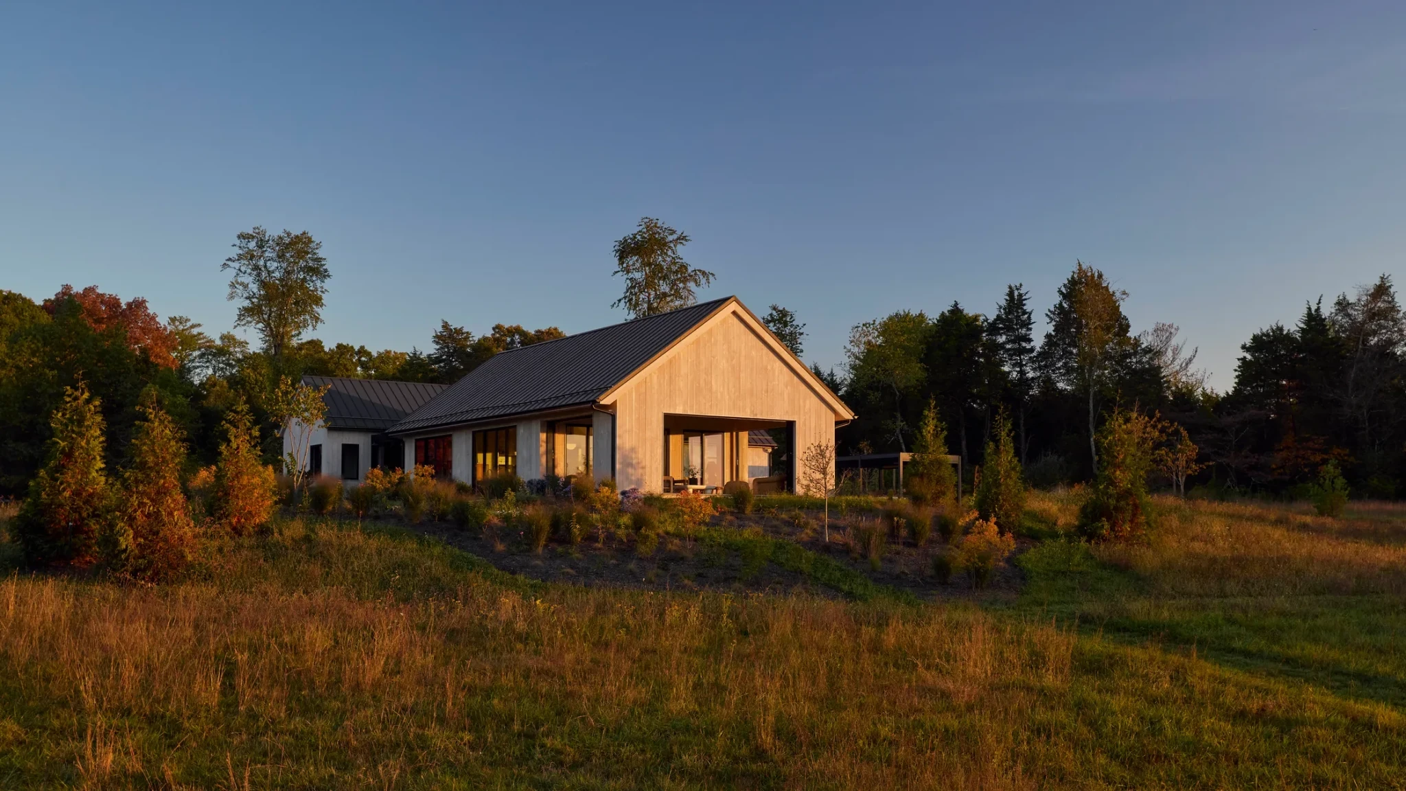 modern-fam-retreat-29jpg.webp