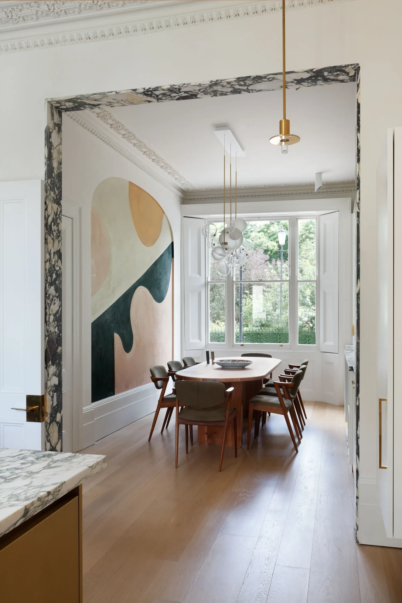 west-london-home-by-william-smalley-and-studio-ashby-photography-by-alexander-james-styling-by-olivia-gregory-15jpg.webp