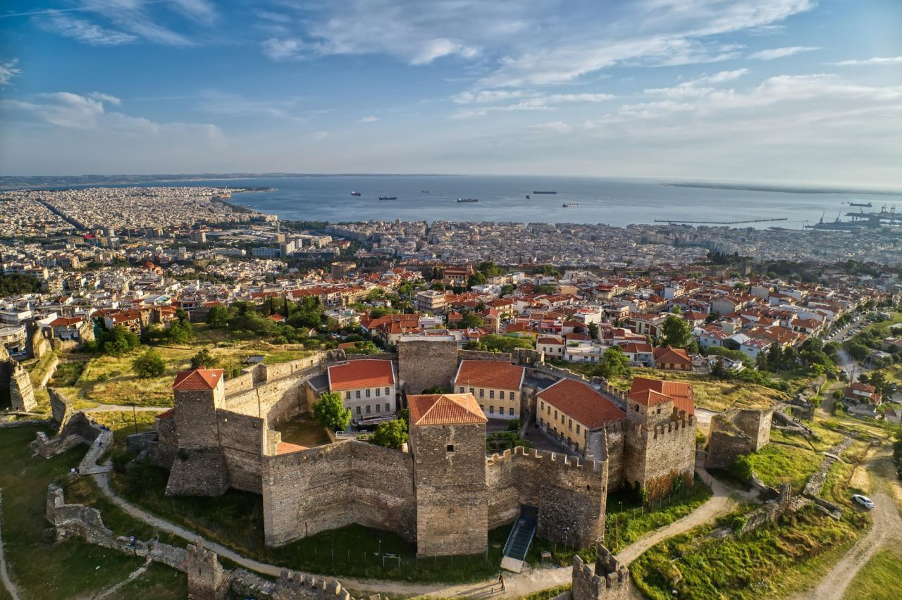149593-viewom.jpg