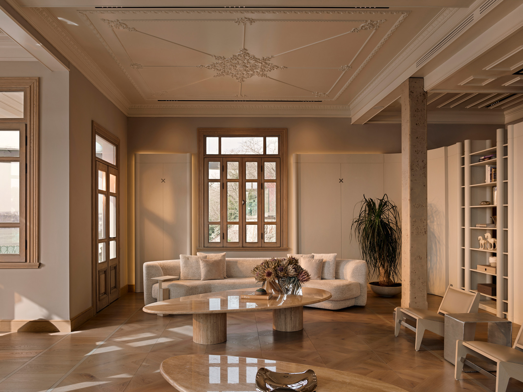 apr-escapefromsofa-181-house-31734.jpg