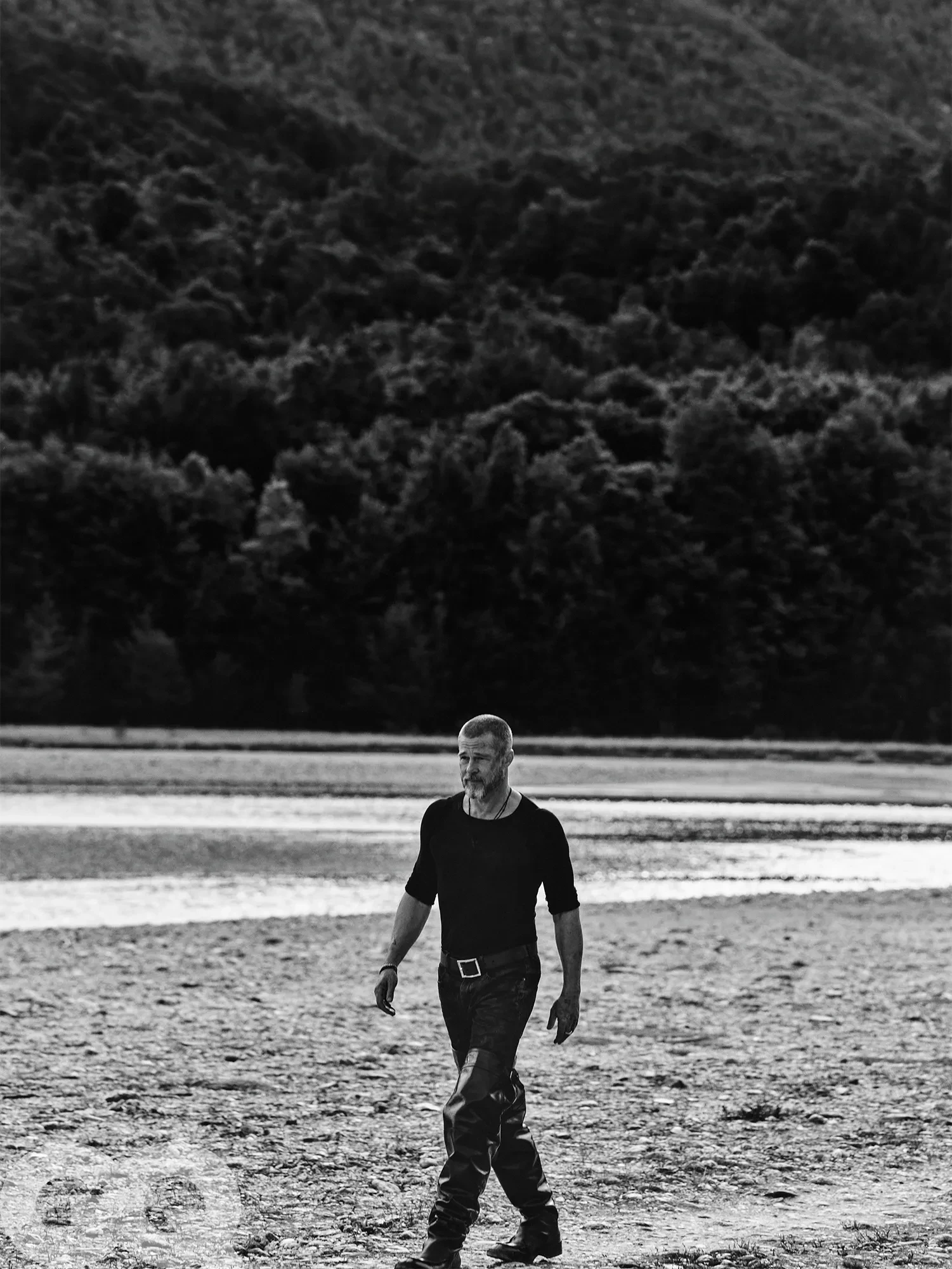 gq0725-f1-d-18jpg.webp