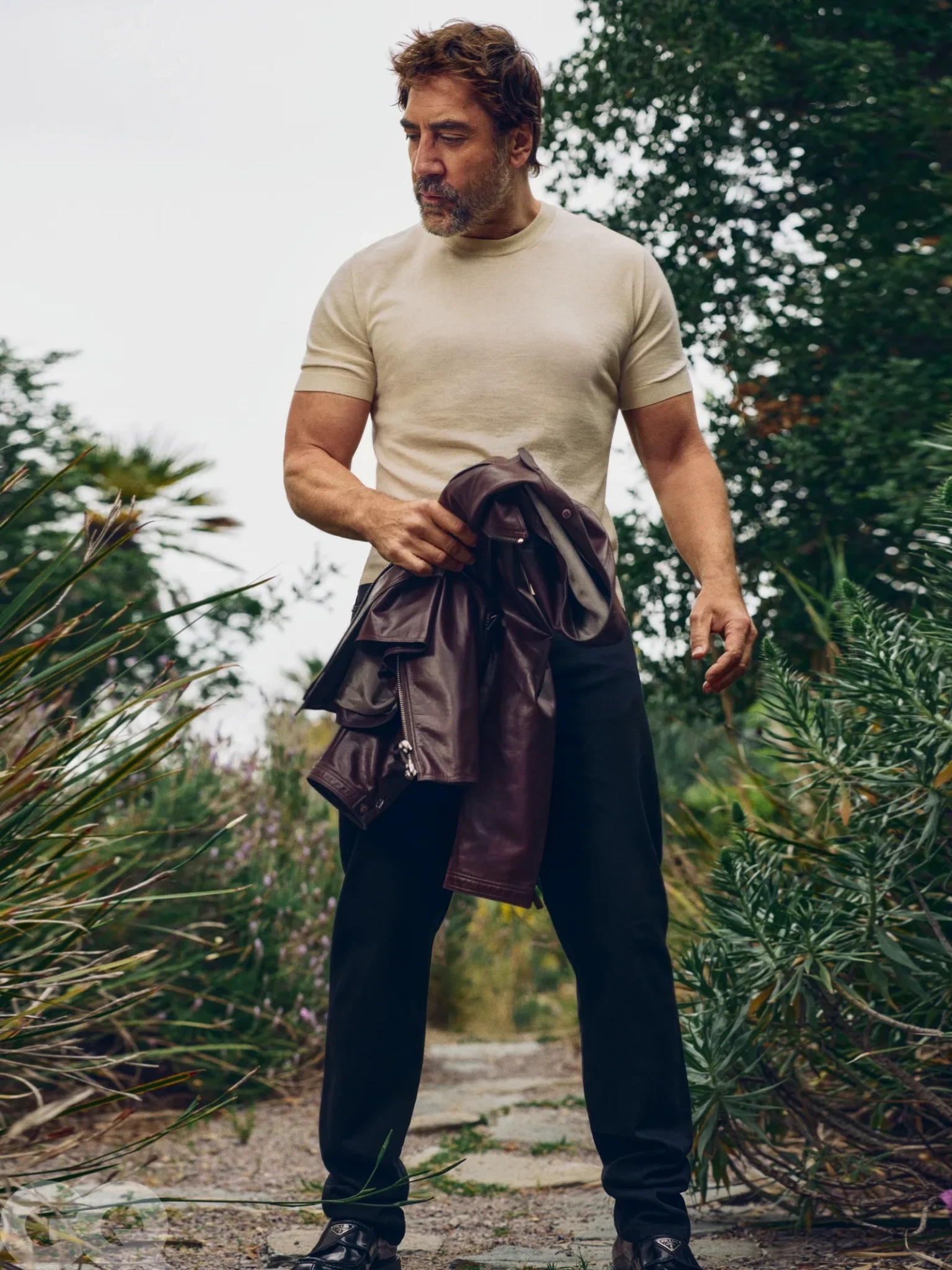 june-02-javier-bardem-online-4jpg.webp