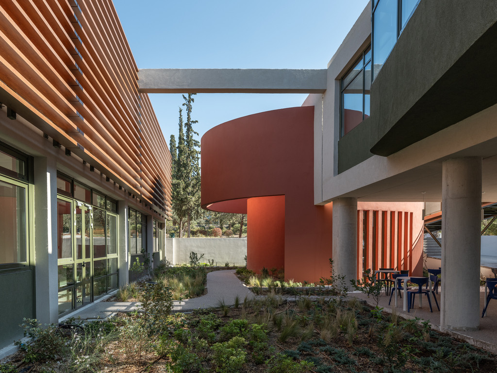 pinewood-new-building-2.jpg