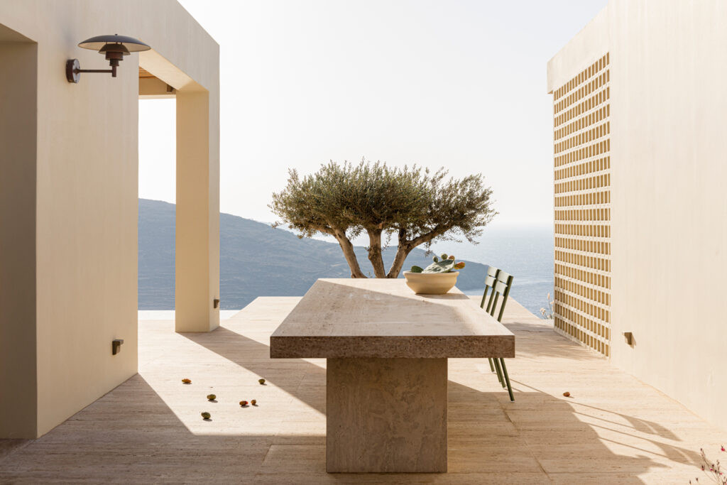 the-greek-foundation-tinos-studio-kontodimas-1024x683-ZsgVw.jpg