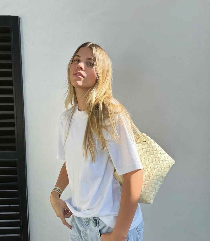 8dde55284a8c72d593a0ddc88636a00d.jpg