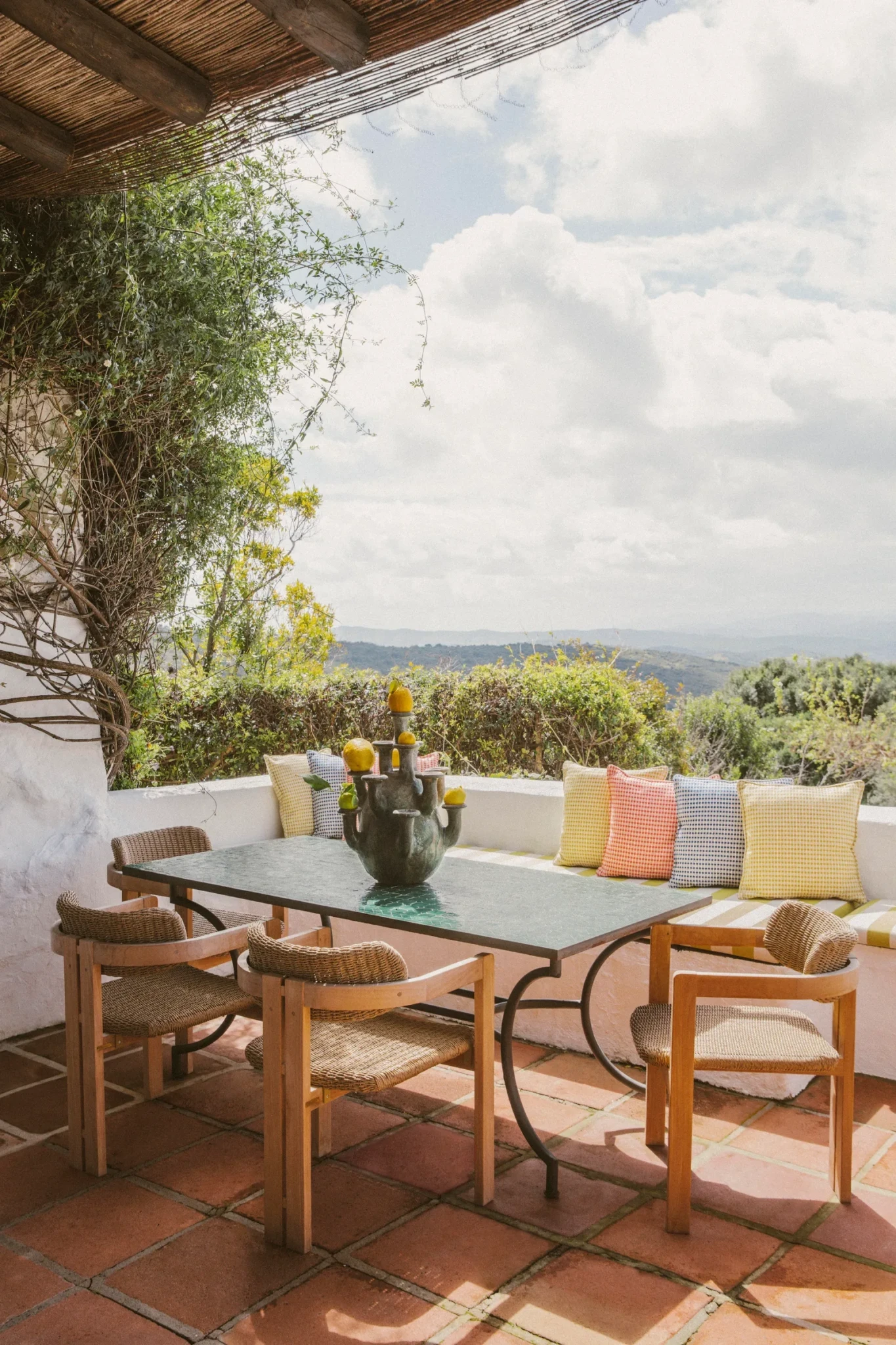 apr-victoria-maria-marbella-3228-matthieu-salvaingjpg.webp