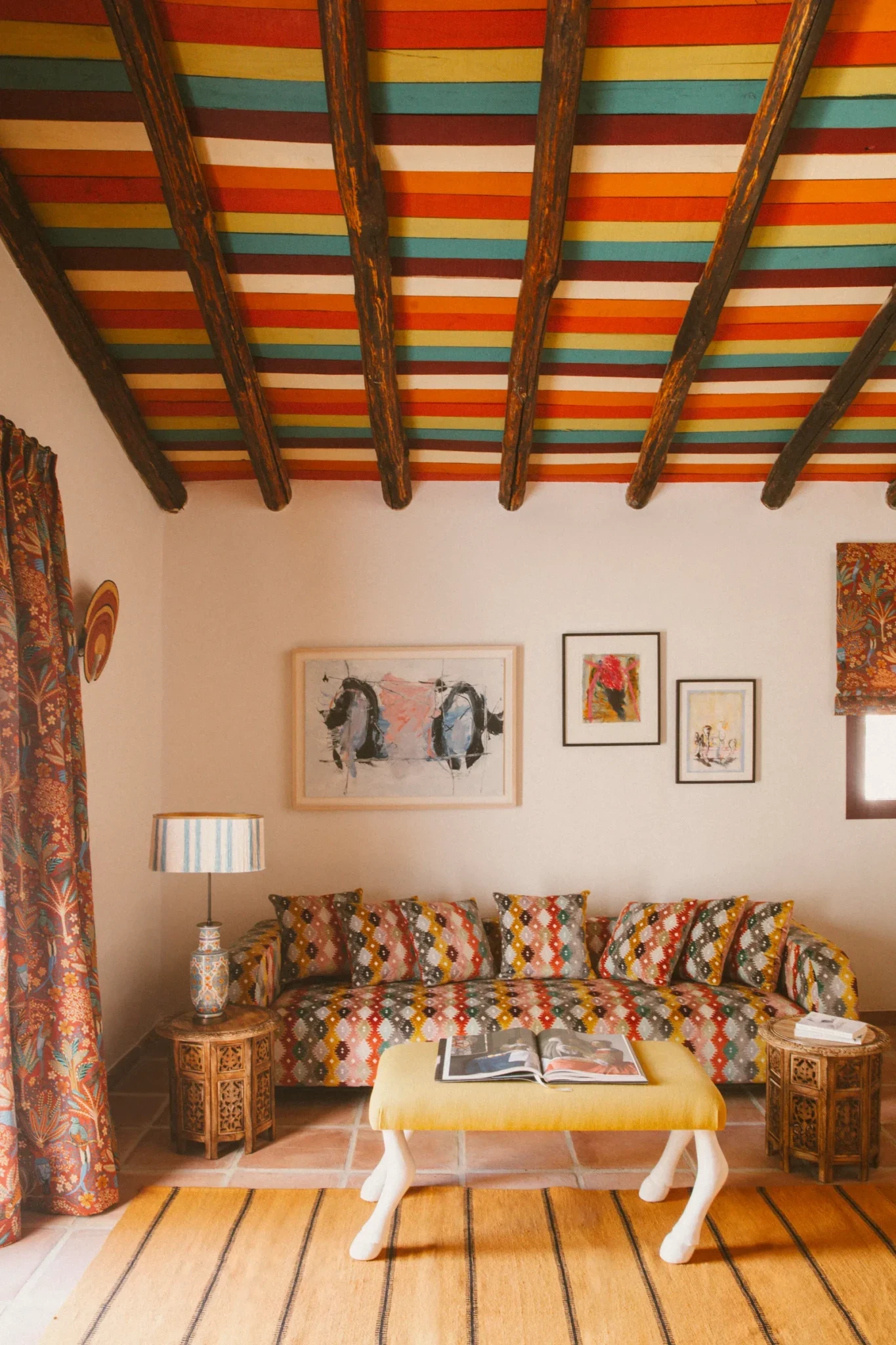apr-victoria-maria-marbella-4659-matthieu-salvaingjpg.webp