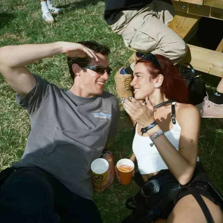 dua-lipa-callum-turner-2-070224-6e402f0a1d814f51ae5a84b020a8bfac.webp