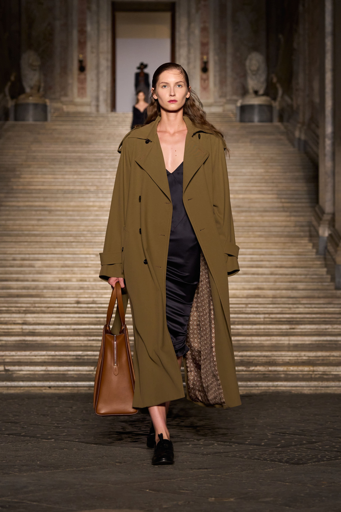 max-mara-resort-s26-front-looks-023.jpg