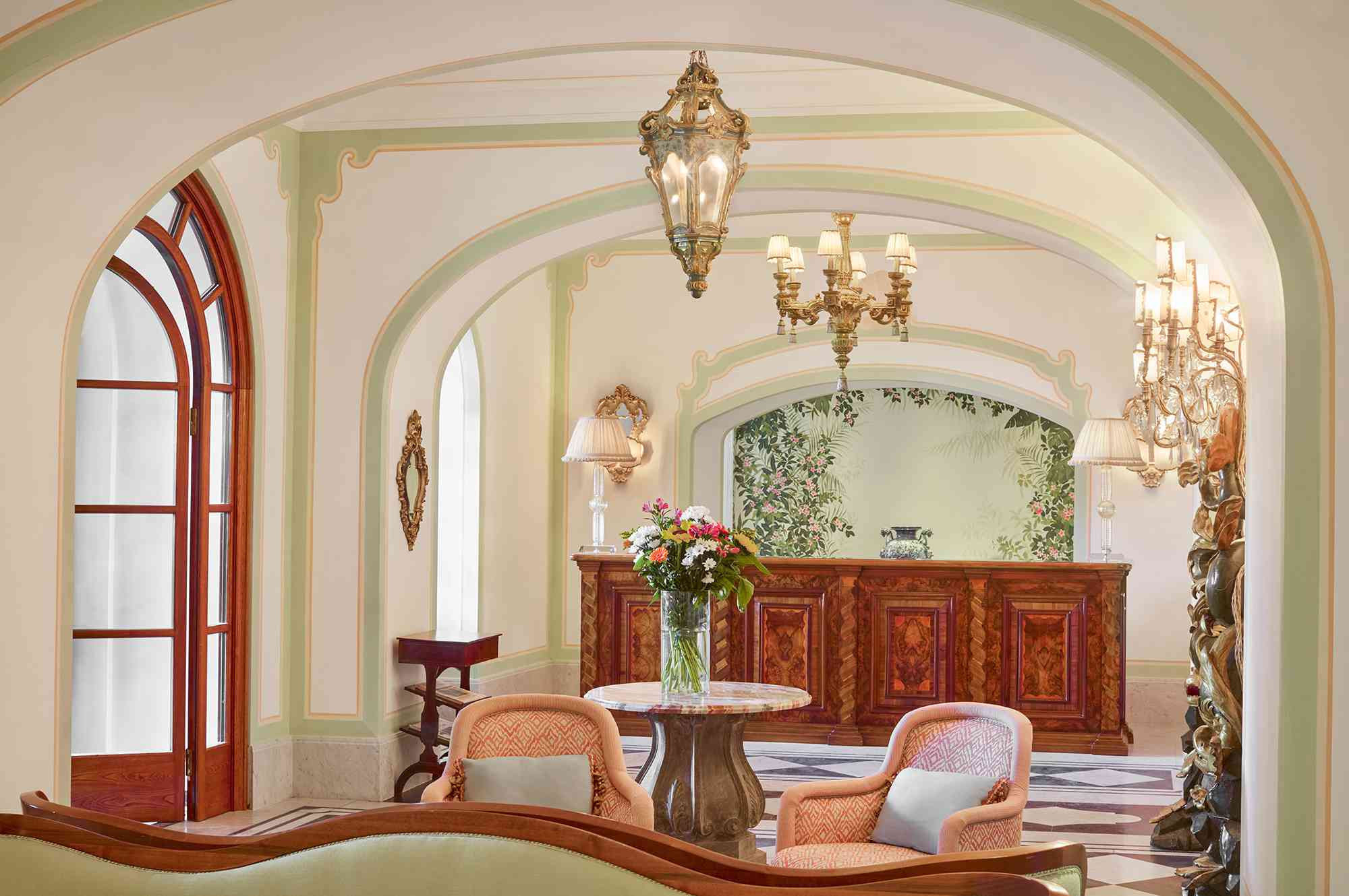 tal-lobby-belmond-splendido-portofino-blmndsplendido0625-138c1b6f26e344459c00e952c36d2e60-5H1H6.jpg