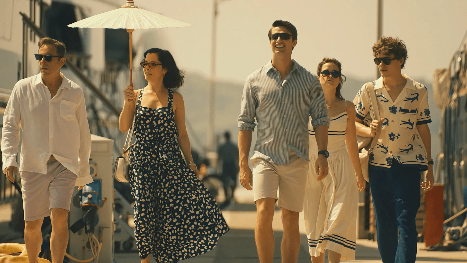 jason-isaacs-parker-posey-patrick-schwarzenegger-sarah-catherine-hook-sam-nivola.jpg