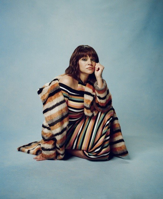 low-norah-jones-2.jpg