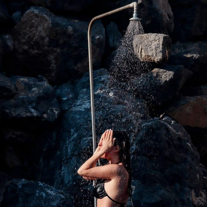 outdoor-shower-1.jpeg