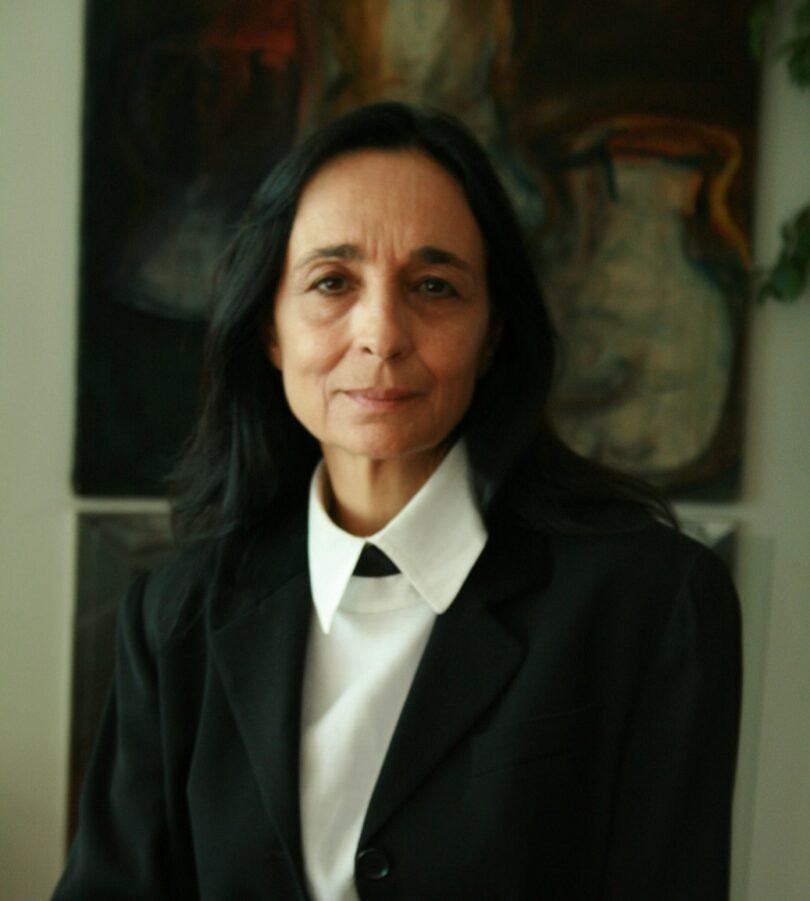 photo-vana-xenou-iii-810x901.jpg