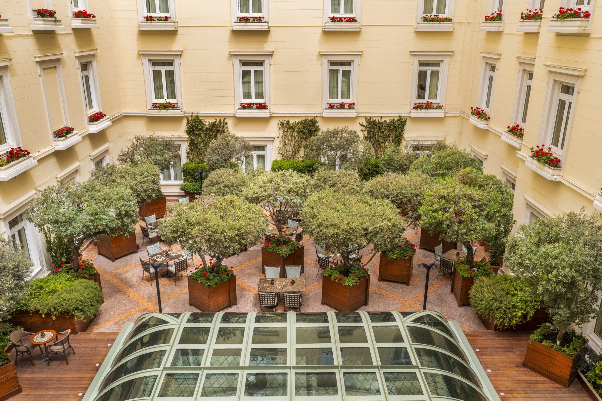 the-atrium-of-alexanders-lounge-dji-0981-hdr-scaled.jpg