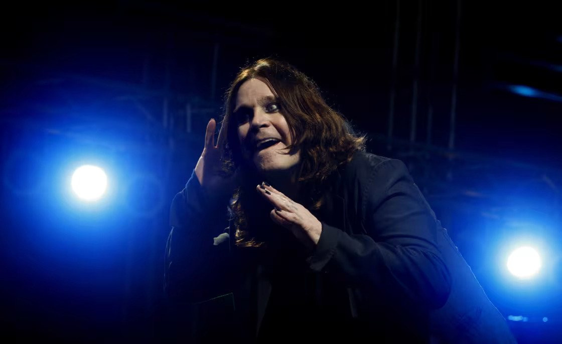 230127-ozzy-osbourne-mb-1143-65b3bajpg.jpg