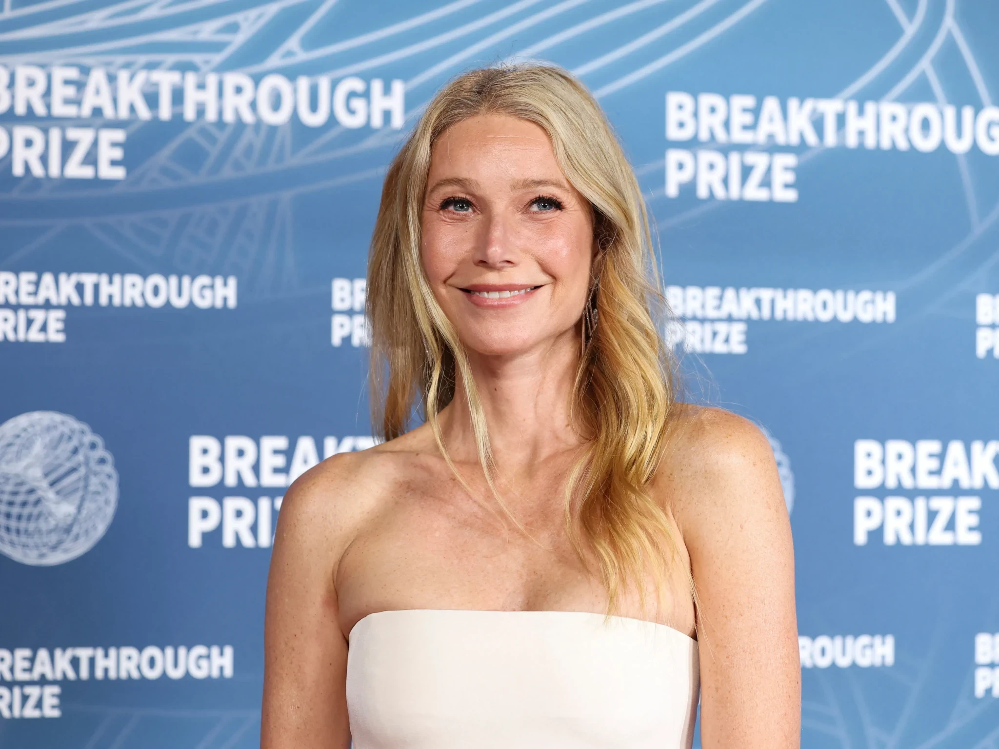 85386149007-20250406-t-023815-z-1727166336-rc-20-sdani-0-z-6-rtrmadp-3-awardsbreakthrough.webp