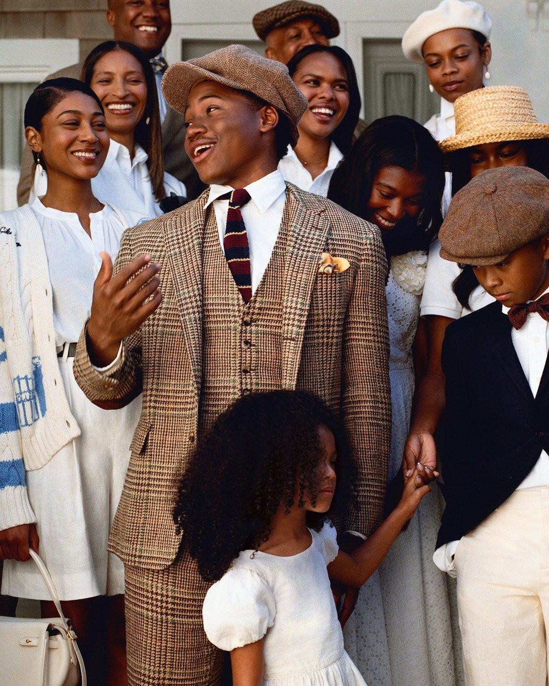 classic-coastal-leisurewear-is-designed-with-nods-to-the-storied-heritage-of-oak-bluffsexplore.jpg
