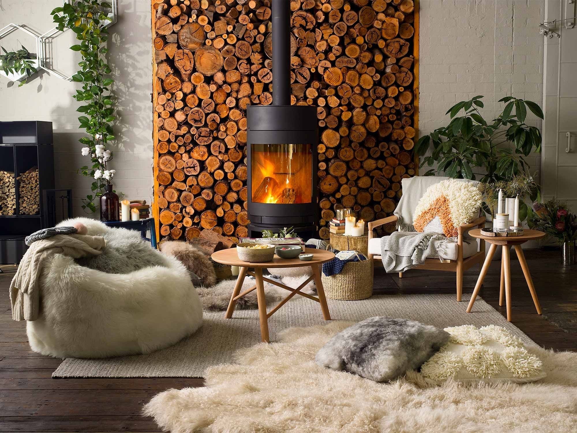 hygge-decor-fireplace-warm-family-winter-gathering.jpg