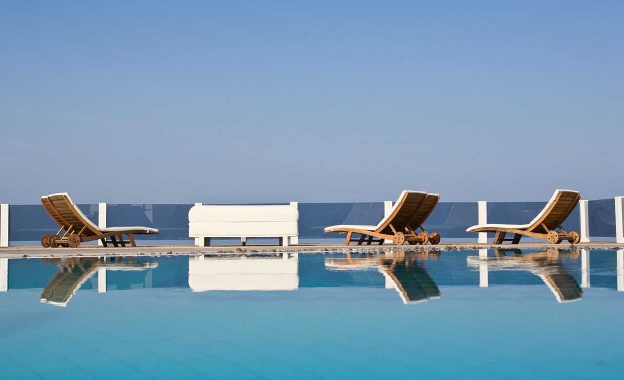 rocabella-hotels-santorini-greece-mykonos-peloponisos-1.jpg