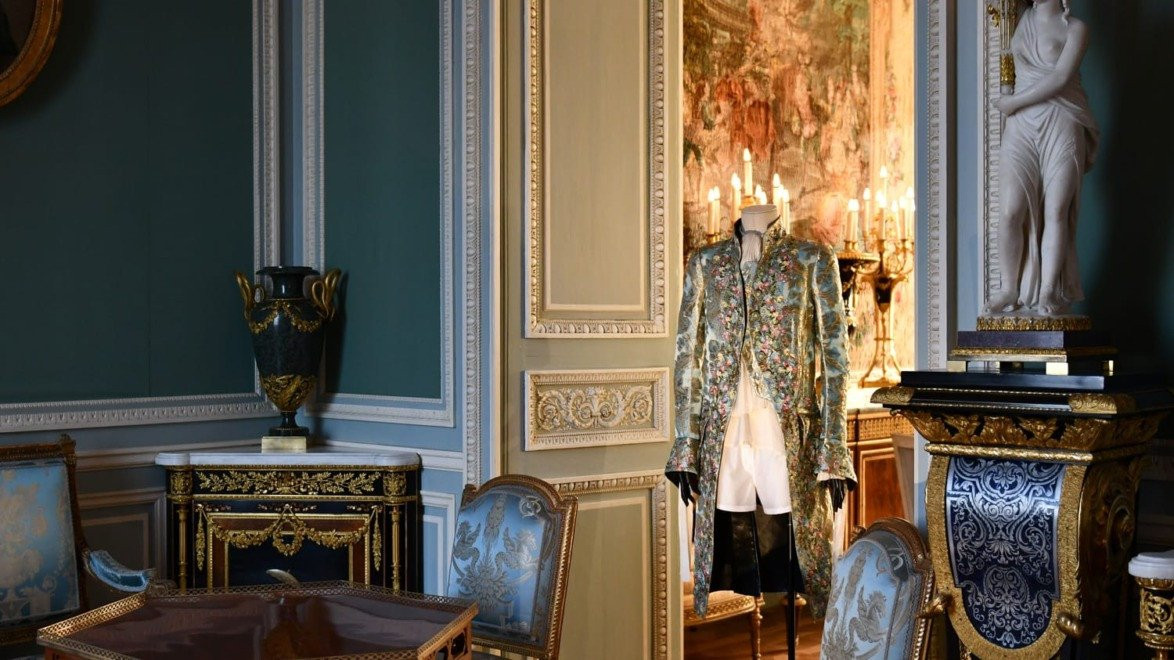 louis-vuitton-musee-du-louvre-nicolas-bousser-52-1174x660.jpg