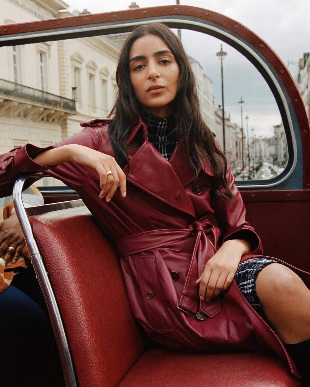 ticket-to-ridenora-explores-london-in-a-modern-trench-style-rooted-in-heritage.jpg