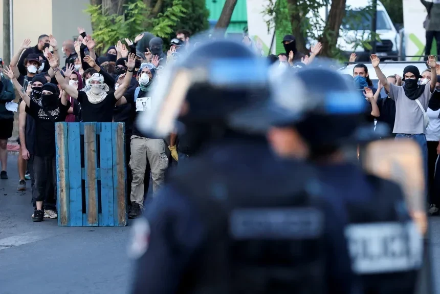 2025-09-10t072750z-444983791-rc2togankx8a-rtrmadp-3-france-protest-montpellierjpg.webp