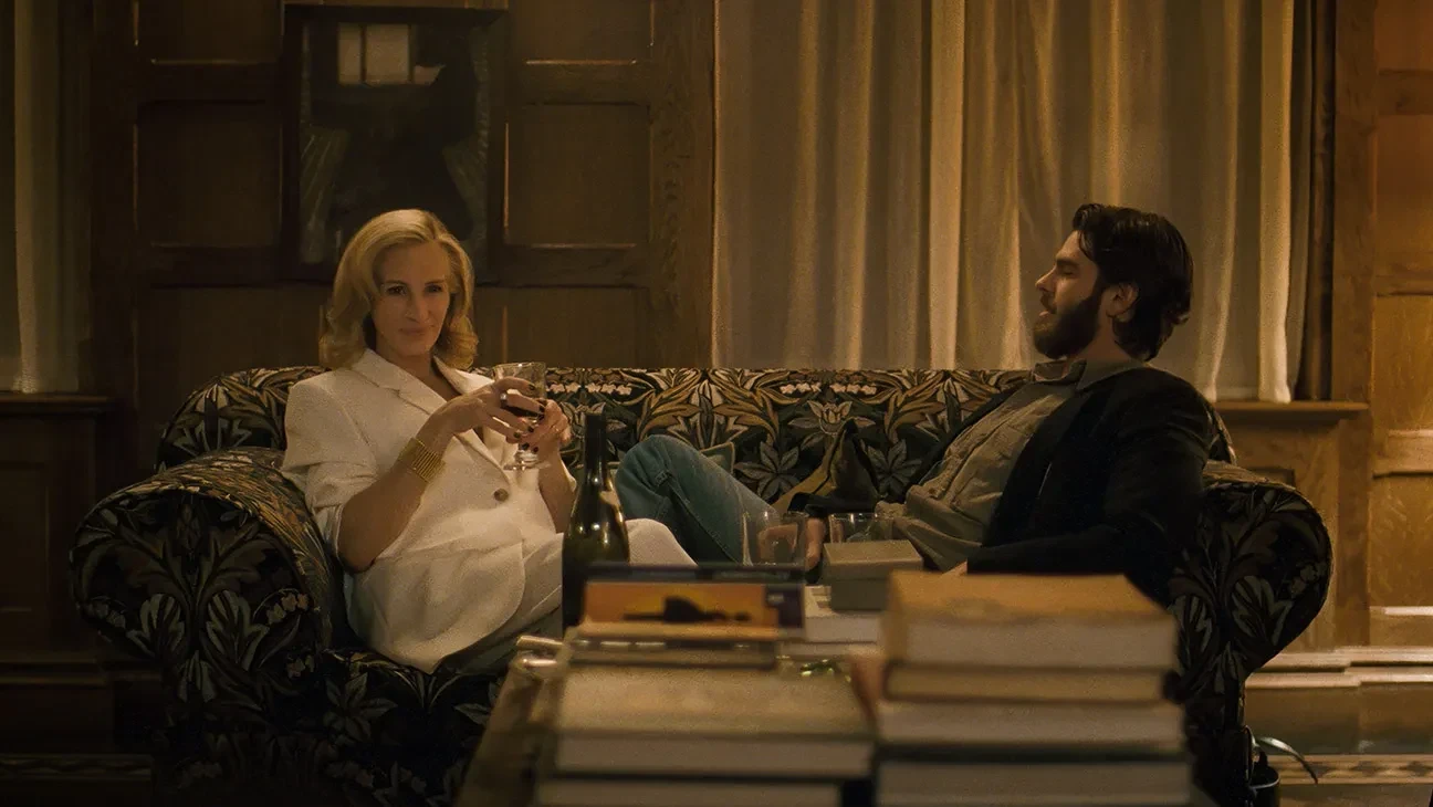 103152-after-the-hunt-julia-roberts-and-andrew-garfield-credits-amazon-mgm-studios-h-2025jpg.webp