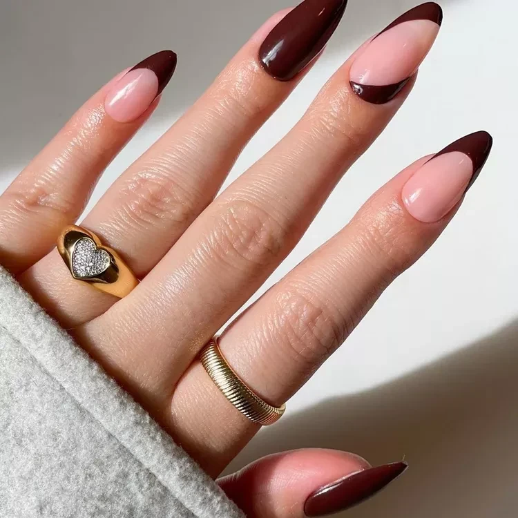 dark-chocolate-french-tips-instyle-brown-french-tip-nails-16b916c0a3ab48028ac0b46f094a164e.webp