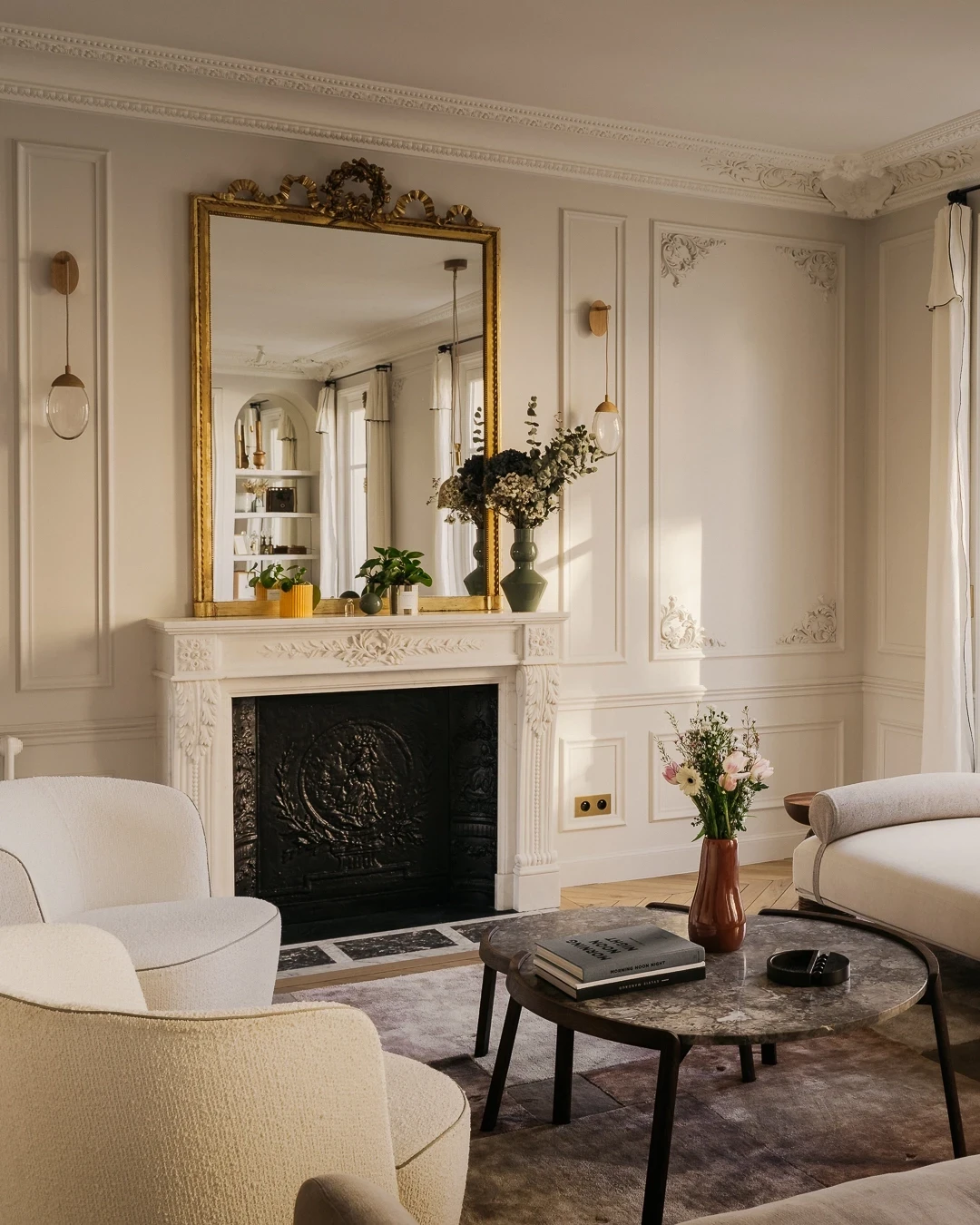 parisian-interiors-ornate-mirror-1.webp