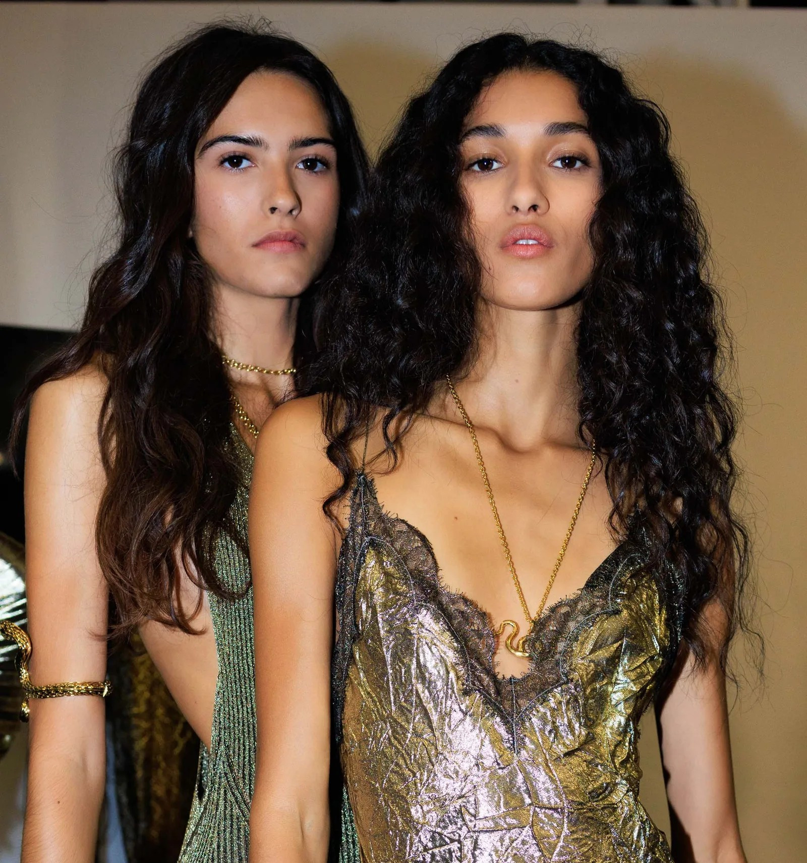 robertocavalli-ss26-backstage-aciellestyledumonde-016.jpg