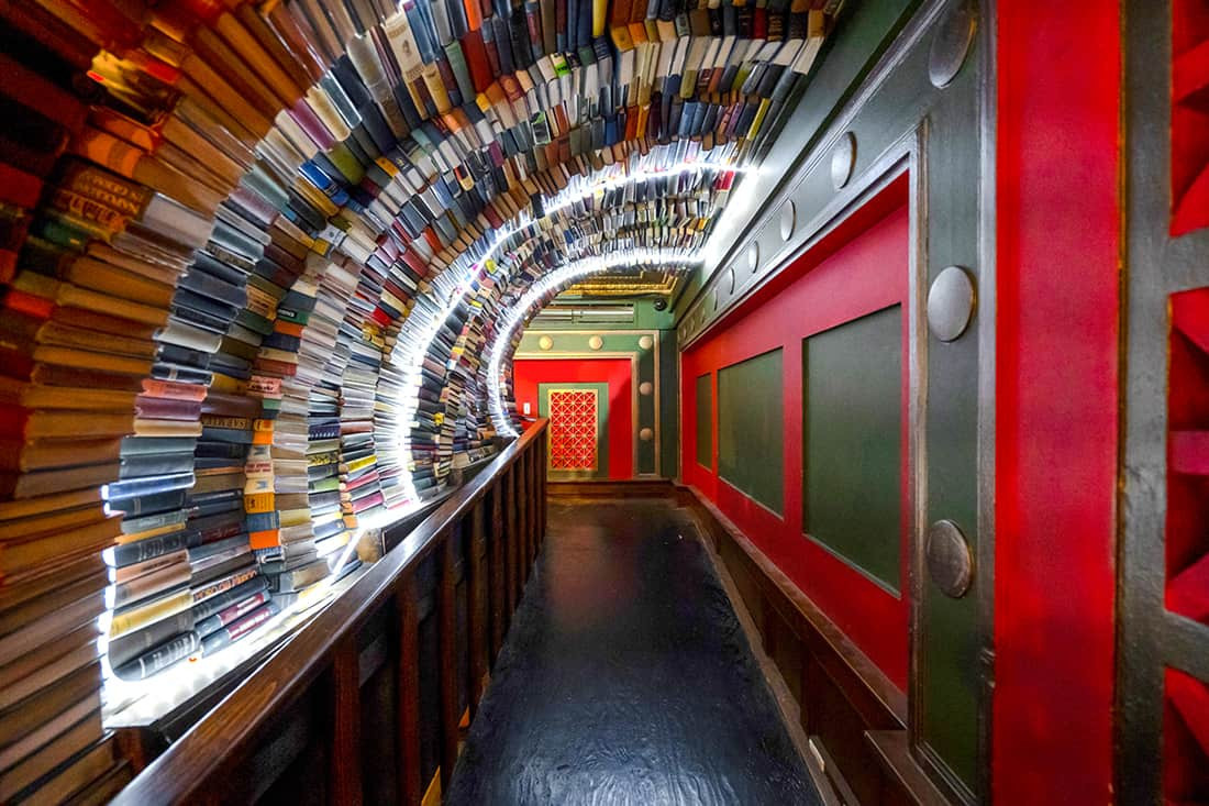 bookstore-1.jpg