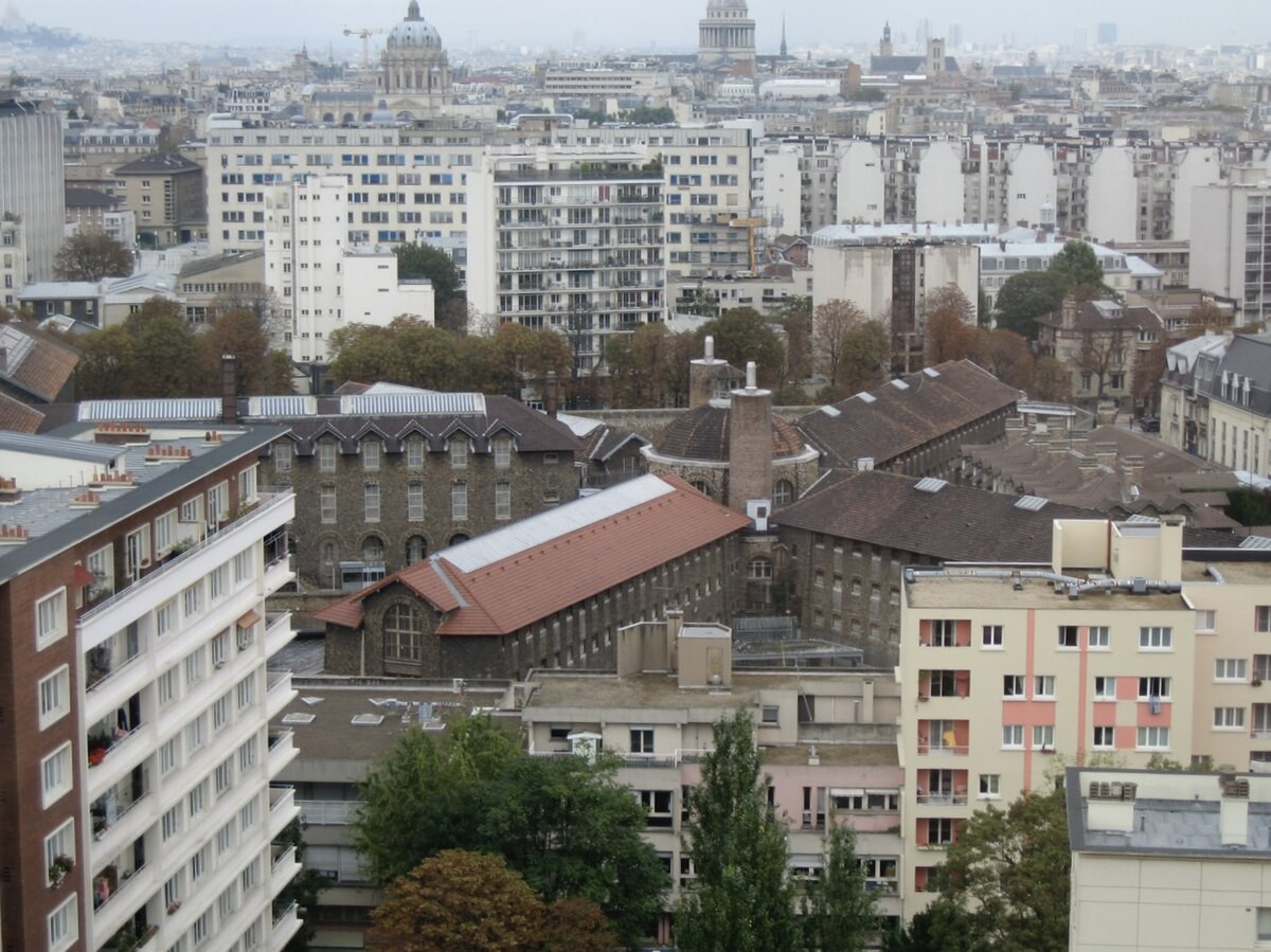 la-sante-prison-mcb.jpg