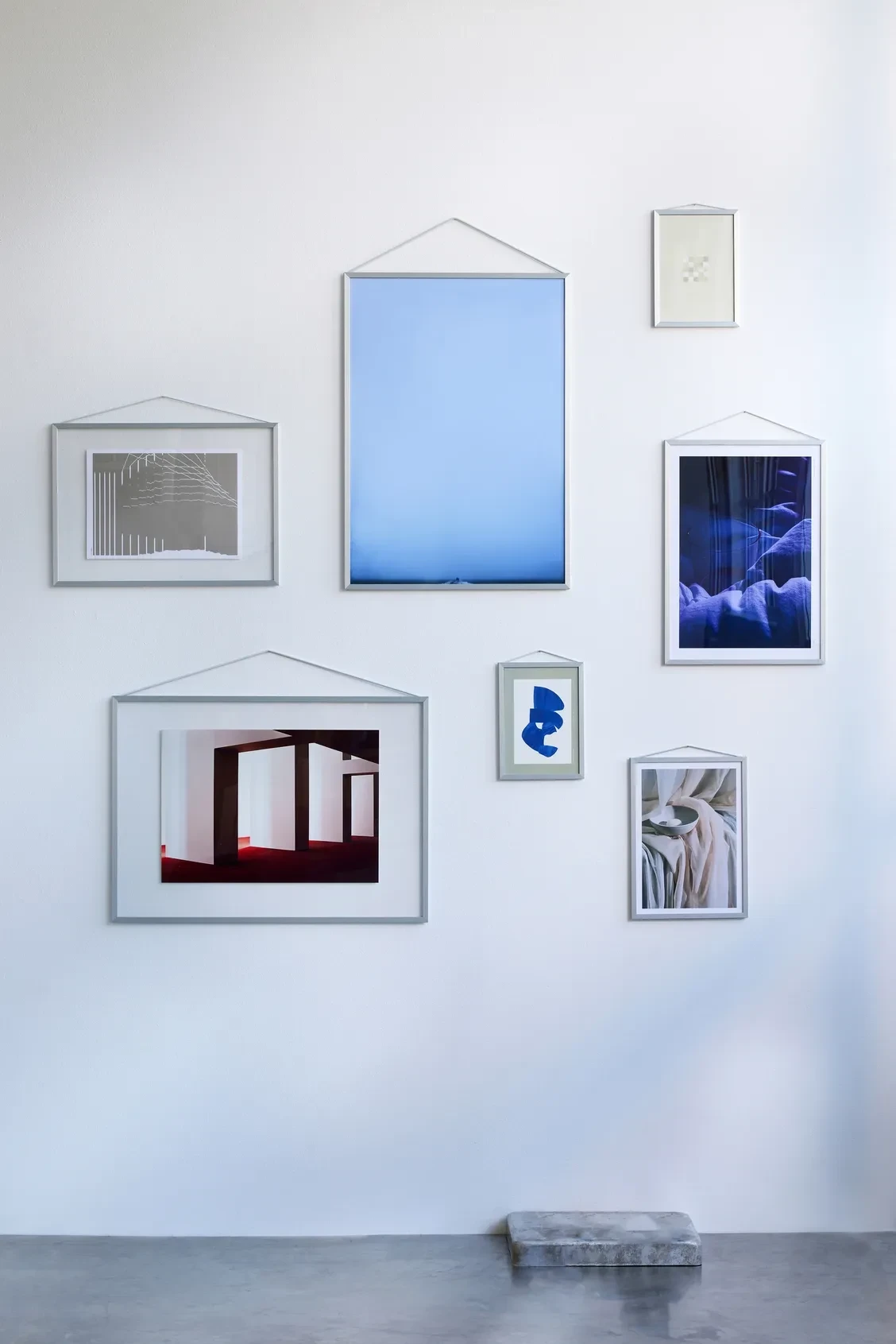 moebe-frame-ic-aluminium-high-res-1jpg.webp