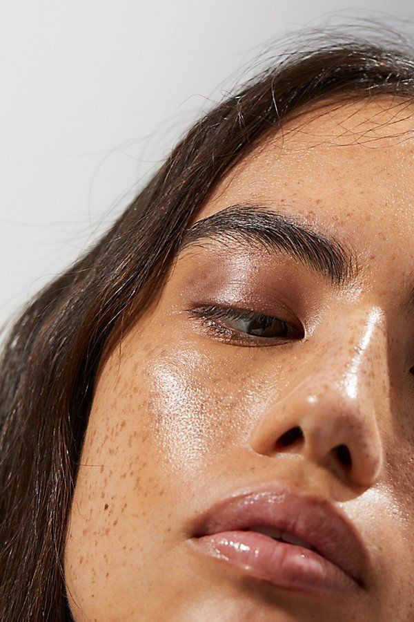 rituel-de-fille-ash-ember-eye-soot-at-free-people.jpg