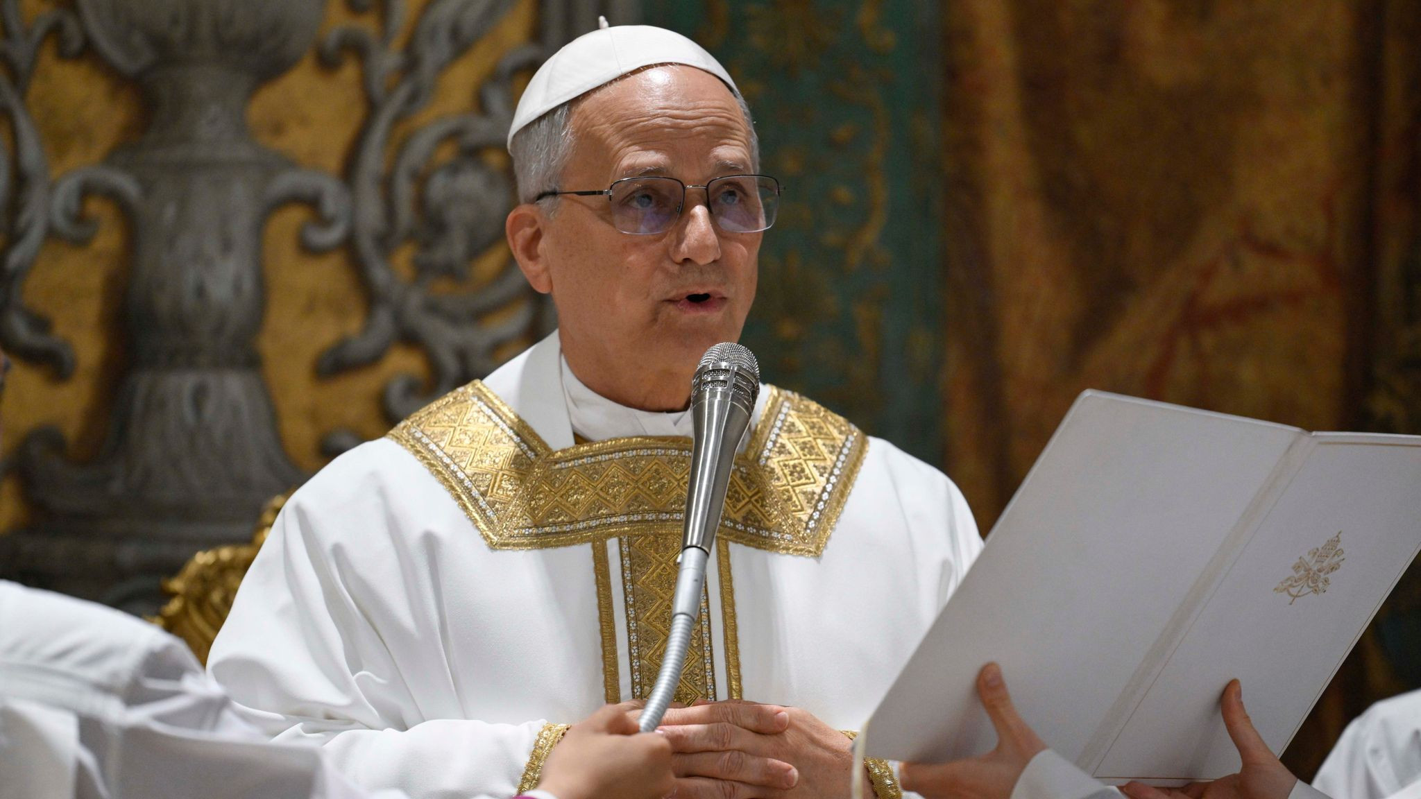 skynews-pope-leo-mass-vatican-6910935.jpg