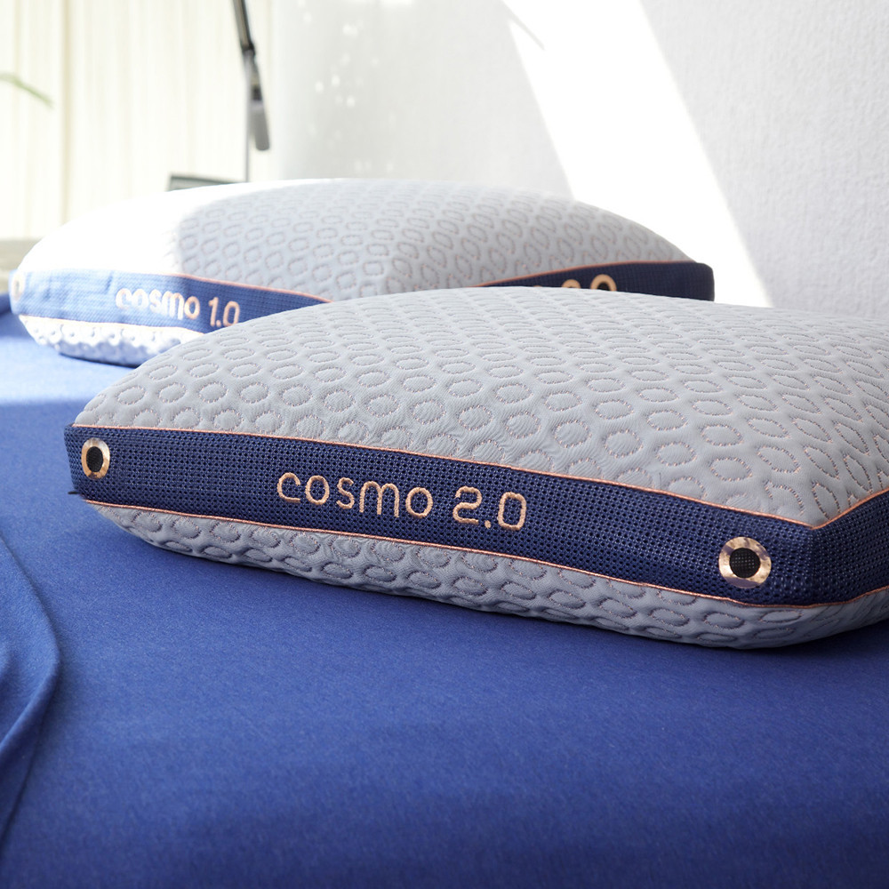 cosmo-20-pillow-lifestyle-1-bedgear-2.jpg