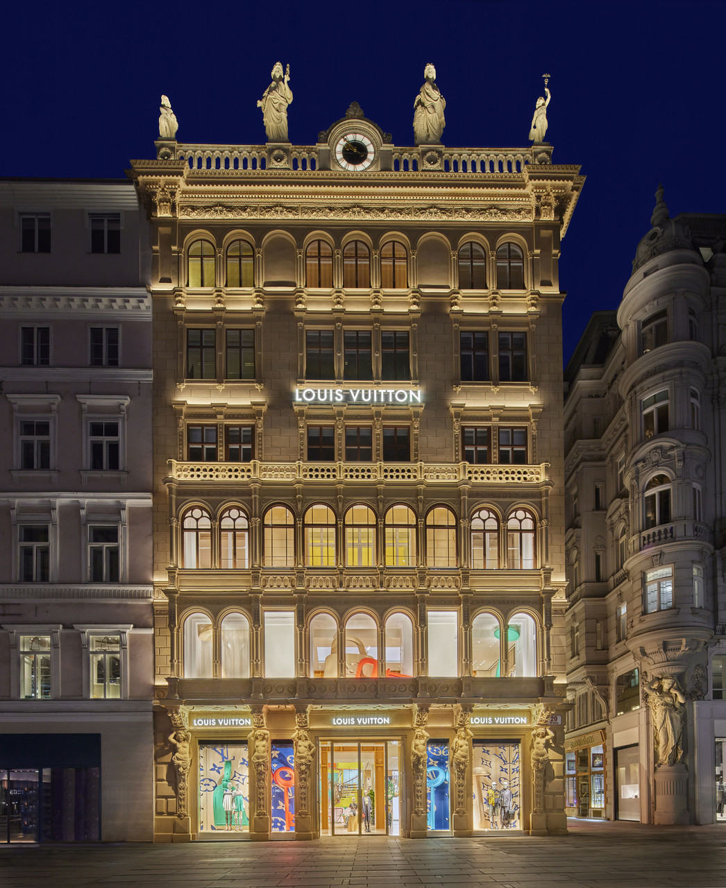 louis-vuitton-store-in-vienna-stephane-merate.jpg