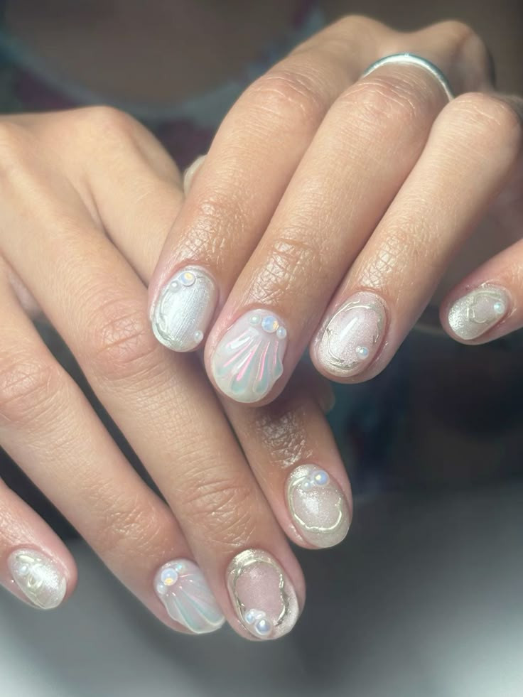 mermaid-pearl-manicure.jpg