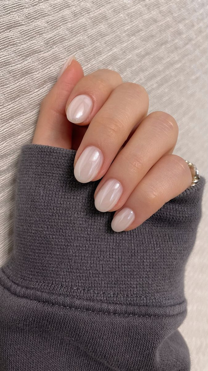 pearl-nails.jpg