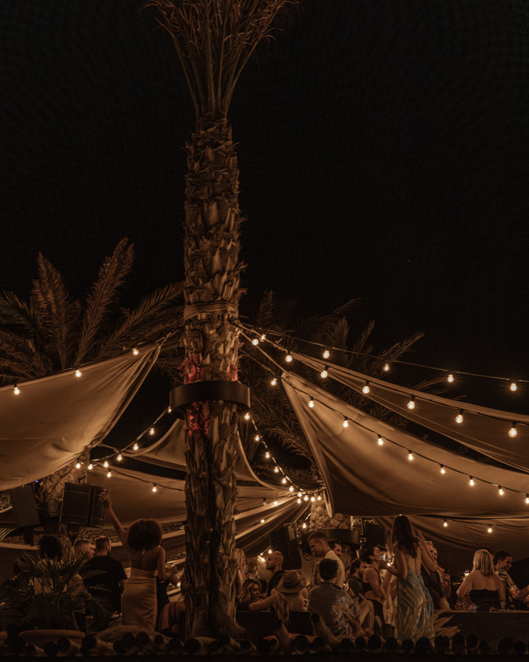 scorpios-mykonos.jpg