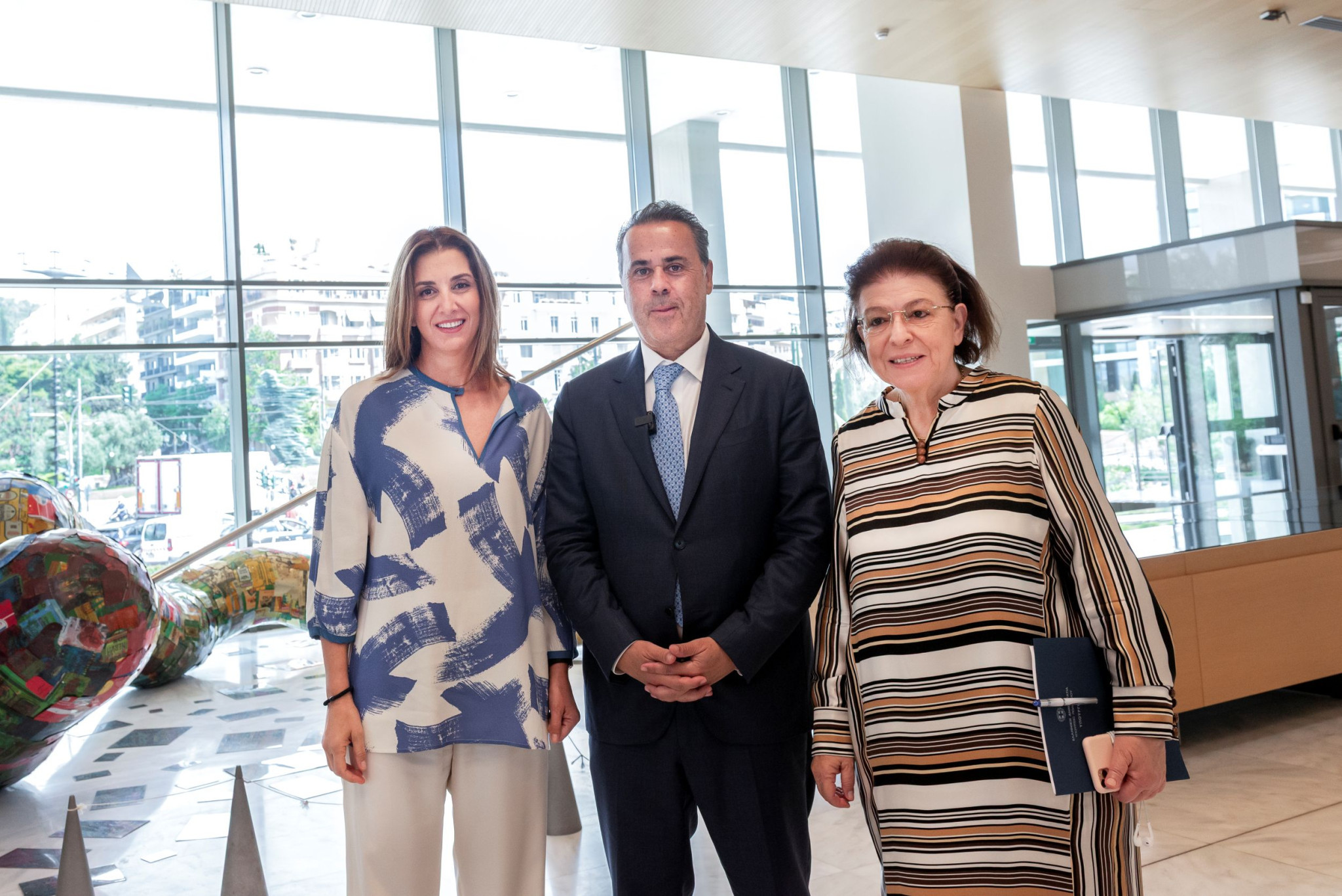 eue-lazou-laskaride-stauros-papastamou-lina-mendone-s.jpg