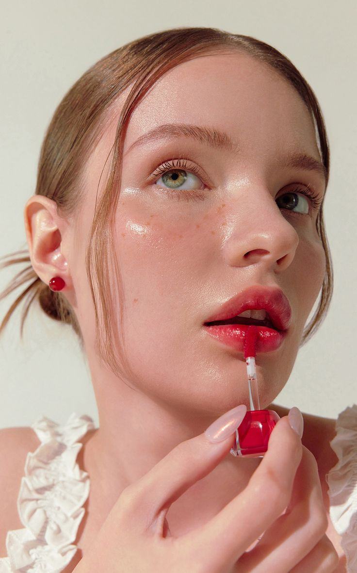 lovb-lovb-cosmetic-1.jpg