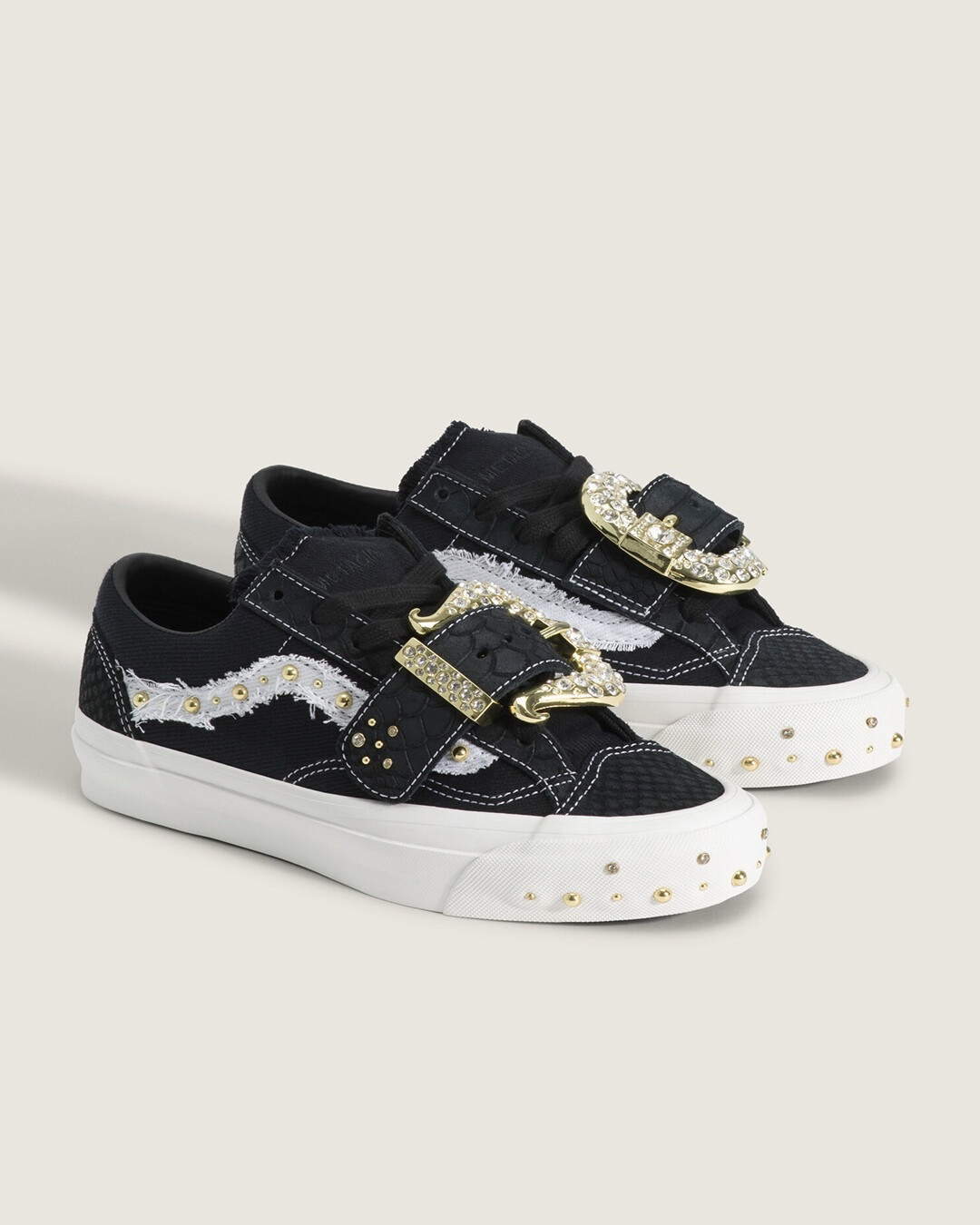 main-character-the-vans-x-metagirl-premium-old-skool-36-diva-is-now-livesnakeskin-textures-ov.jpg