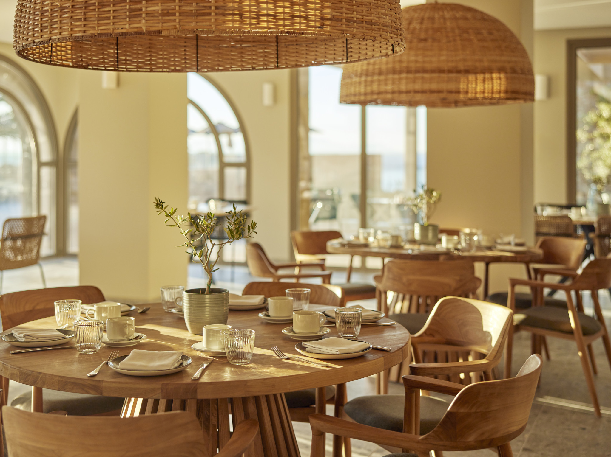 marbella-kuzina-mediterranean-restaurant-2.jpg