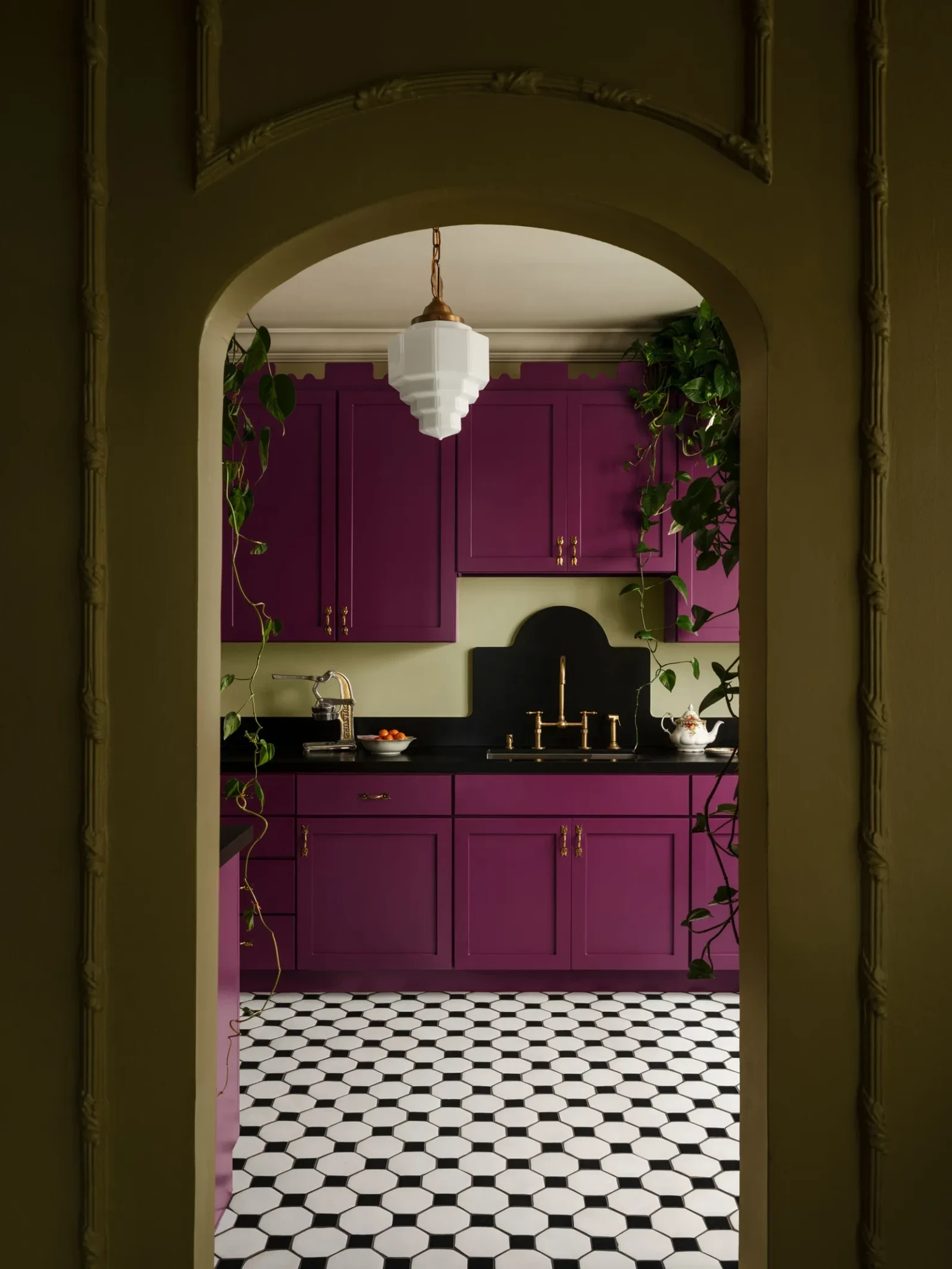 another-human-van-ness-kitchen-2.webp