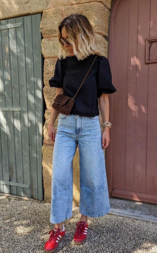 sneakers-and-jeans.png