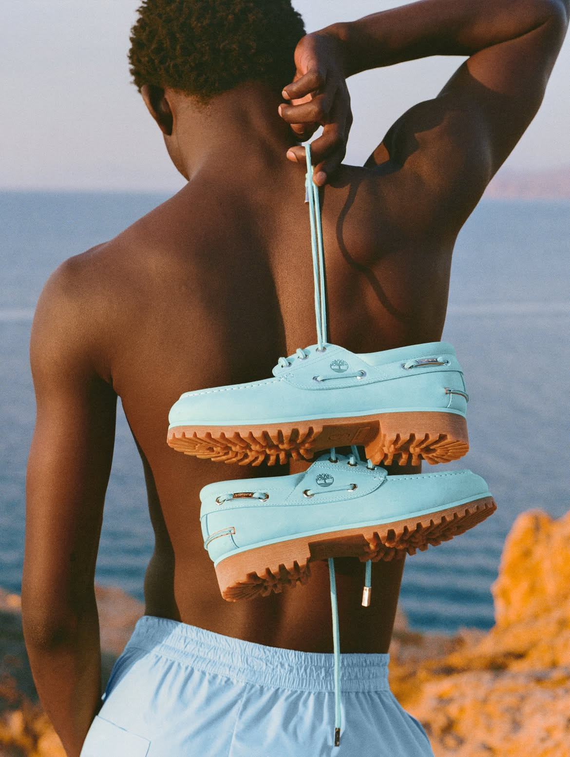 after-last-years-collaboration-timberland-and-jacquemus-are-back-with-a-fresh-take-on-the-icon.jpg