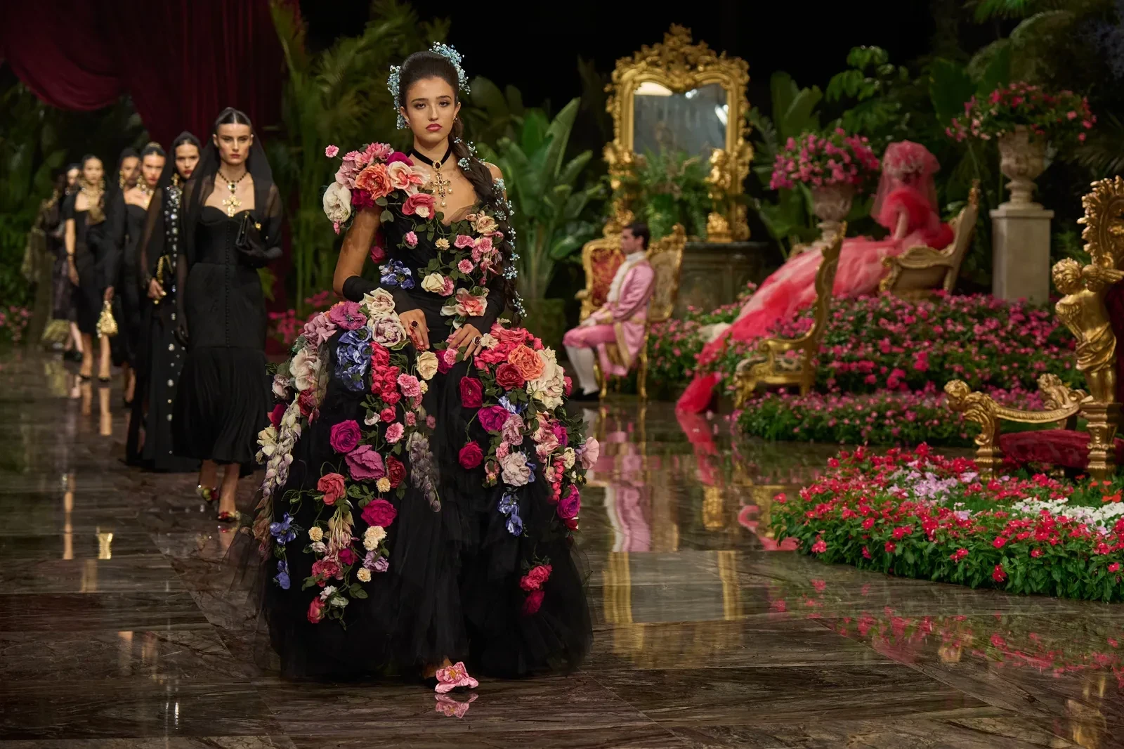 alta-moda-taormina-2026-am-finale-ph-go-runway-08.webp