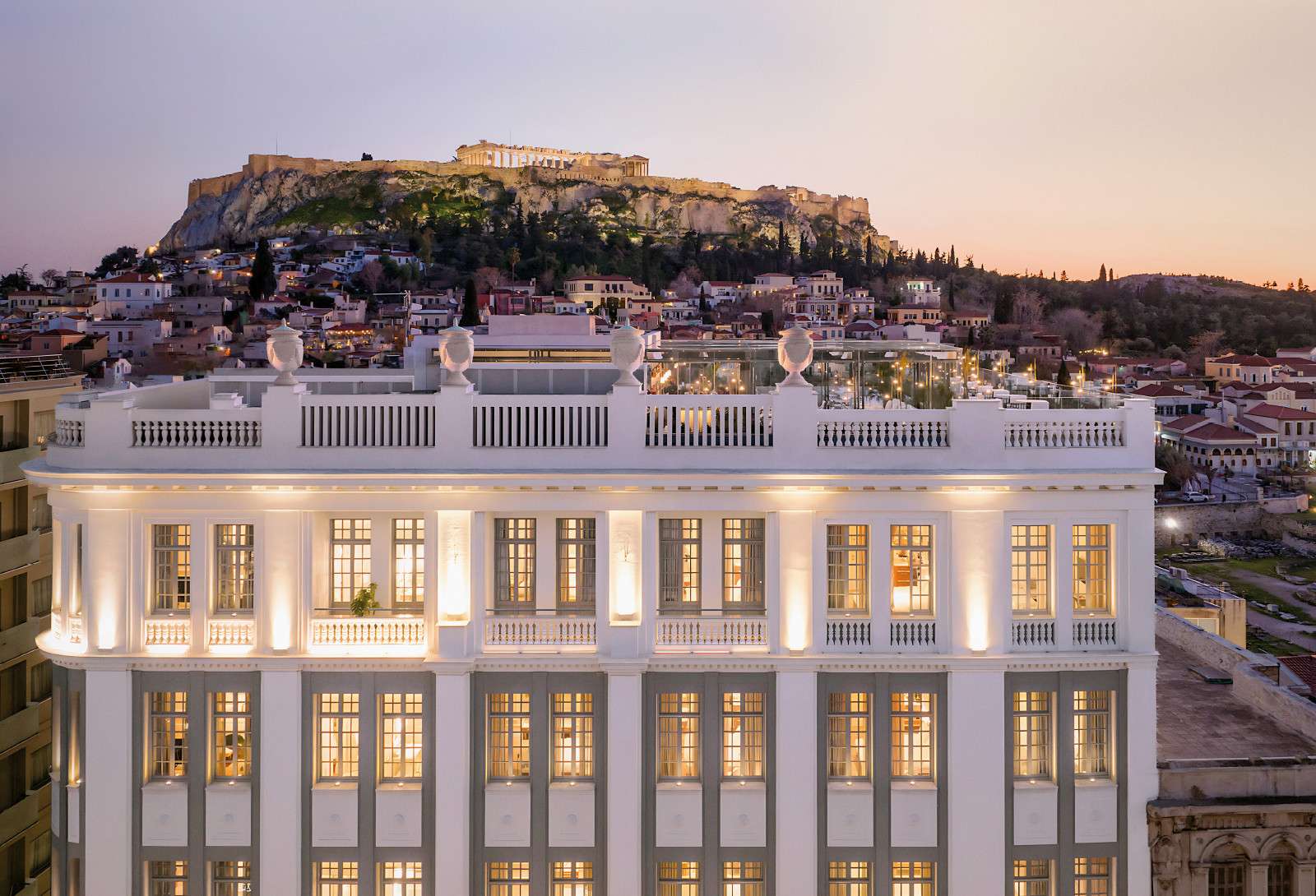 01-grecotel-hotels-resorts-the-dolli-athens-city-center.jpg
